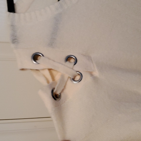 NWOT. Love&Legend cream sweater - Picture 3 of 4